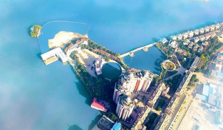 中颐（武汉）海滨康养村